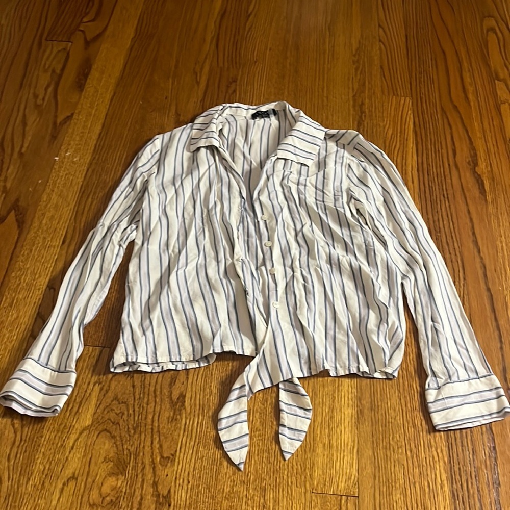 1.State Woman’s Blue Striped Button Down Blouse Size XS